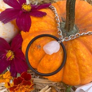 rose quartz skull crystal and o ring choker